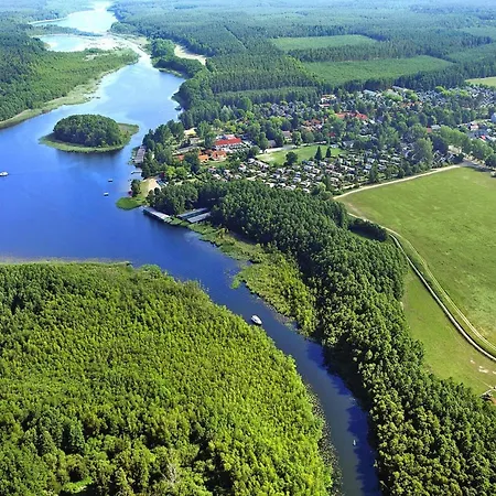 度假居 Skandinavisches In Mirow *